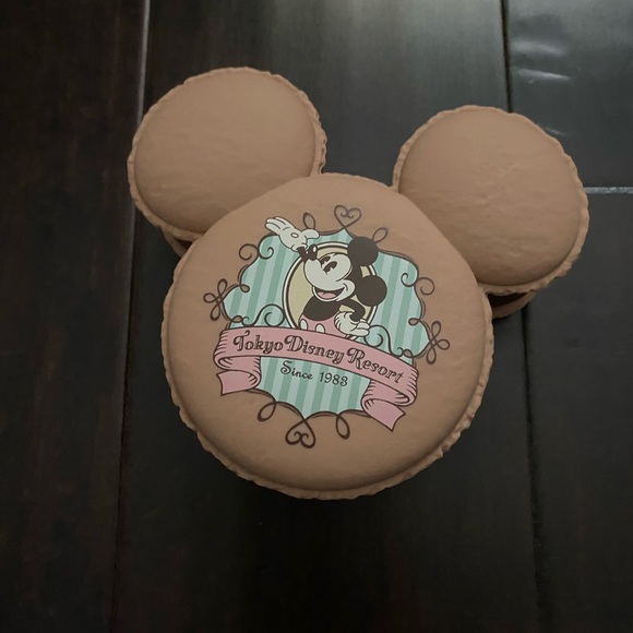 Tokyo Disney Resort Brown Case - Picture 1 of 5